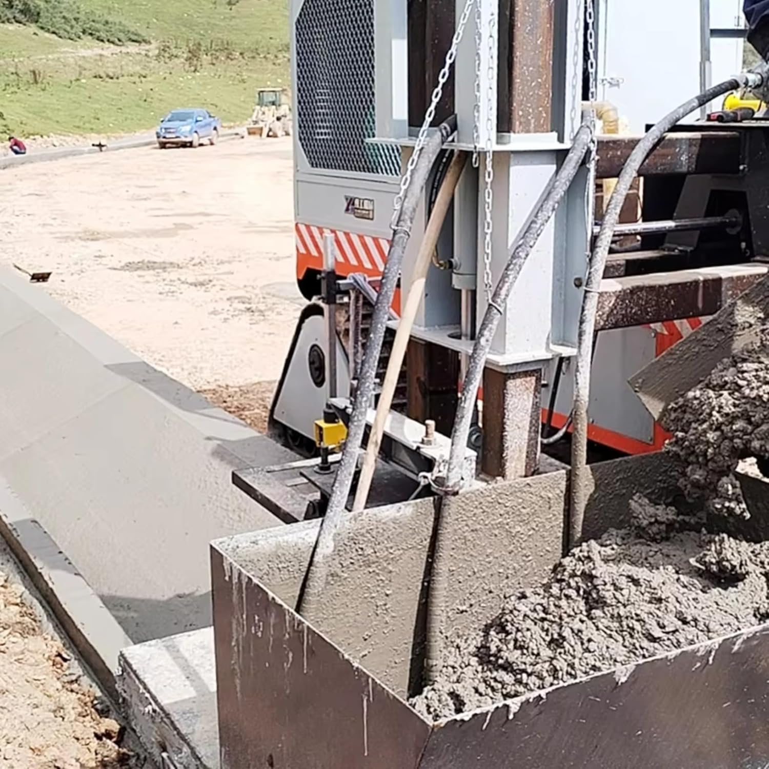 concrete curb slipform machine,curb and gutter paver,hydraulic tracked curb machine,buy concrete curb paver,concrete curb machine pros cons,best curb paving equipment unboxing and complete package contents